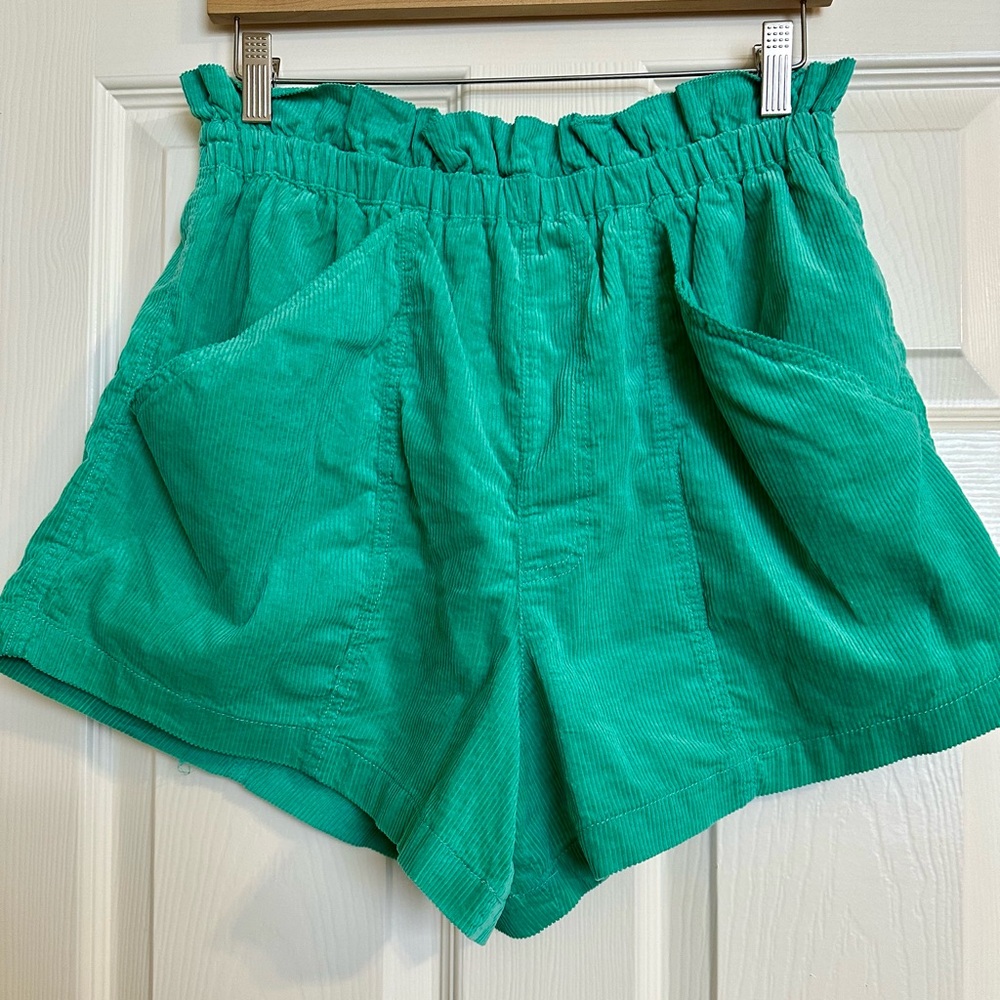 Free People green shorts NWT size medium